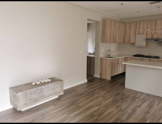 3 BEDROOM PROPERTY TO RENT IN MENLO PARK